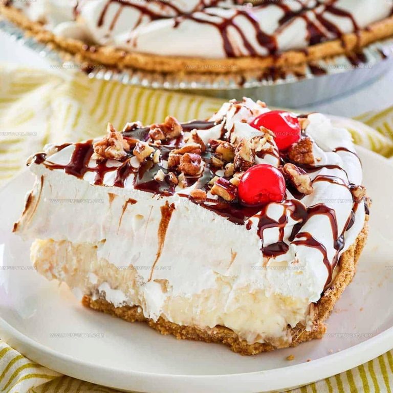 Fun Banana Split Pie Recipe