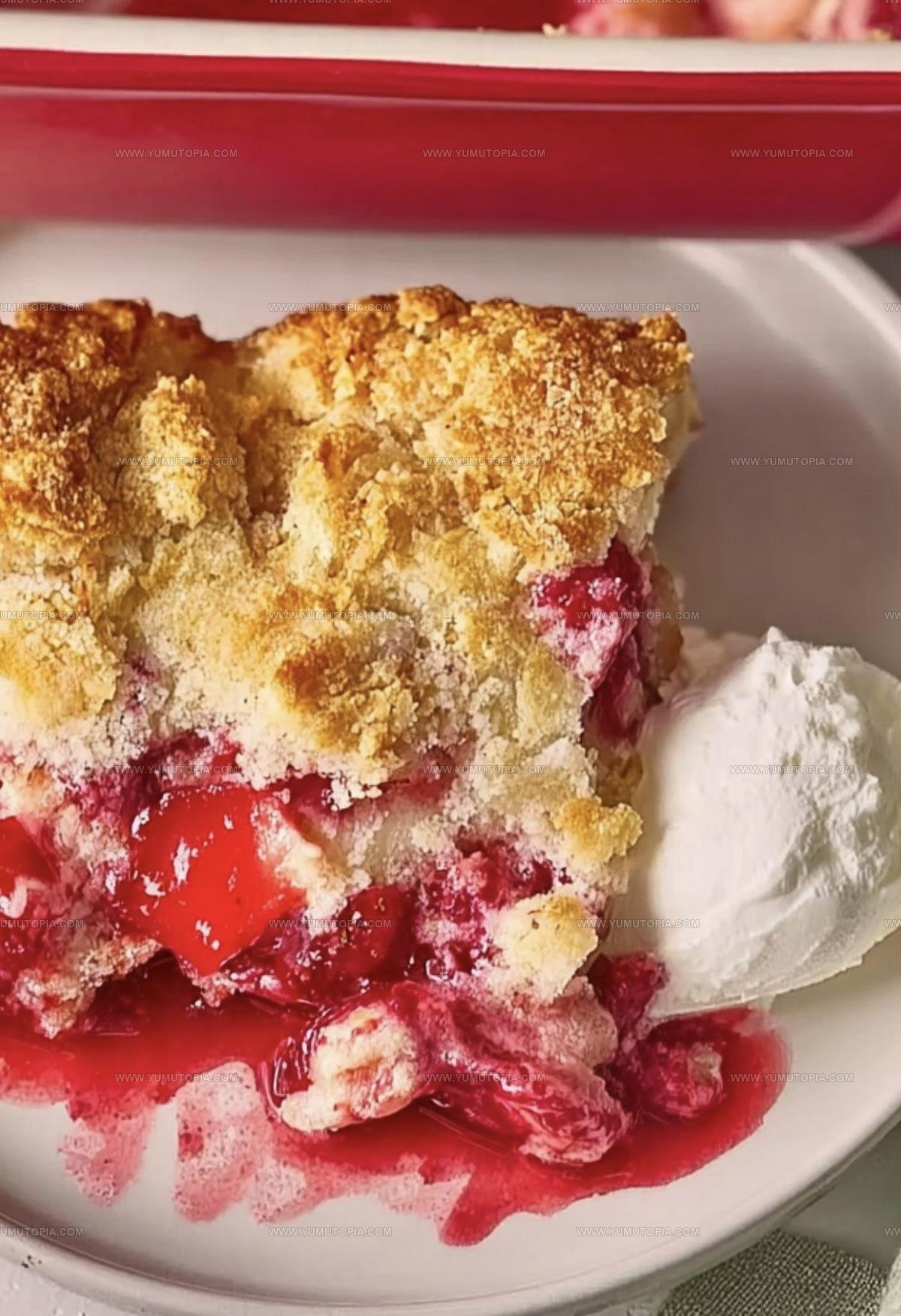 One-Pan Strawberry Cheesecake Dump Cake Recipe