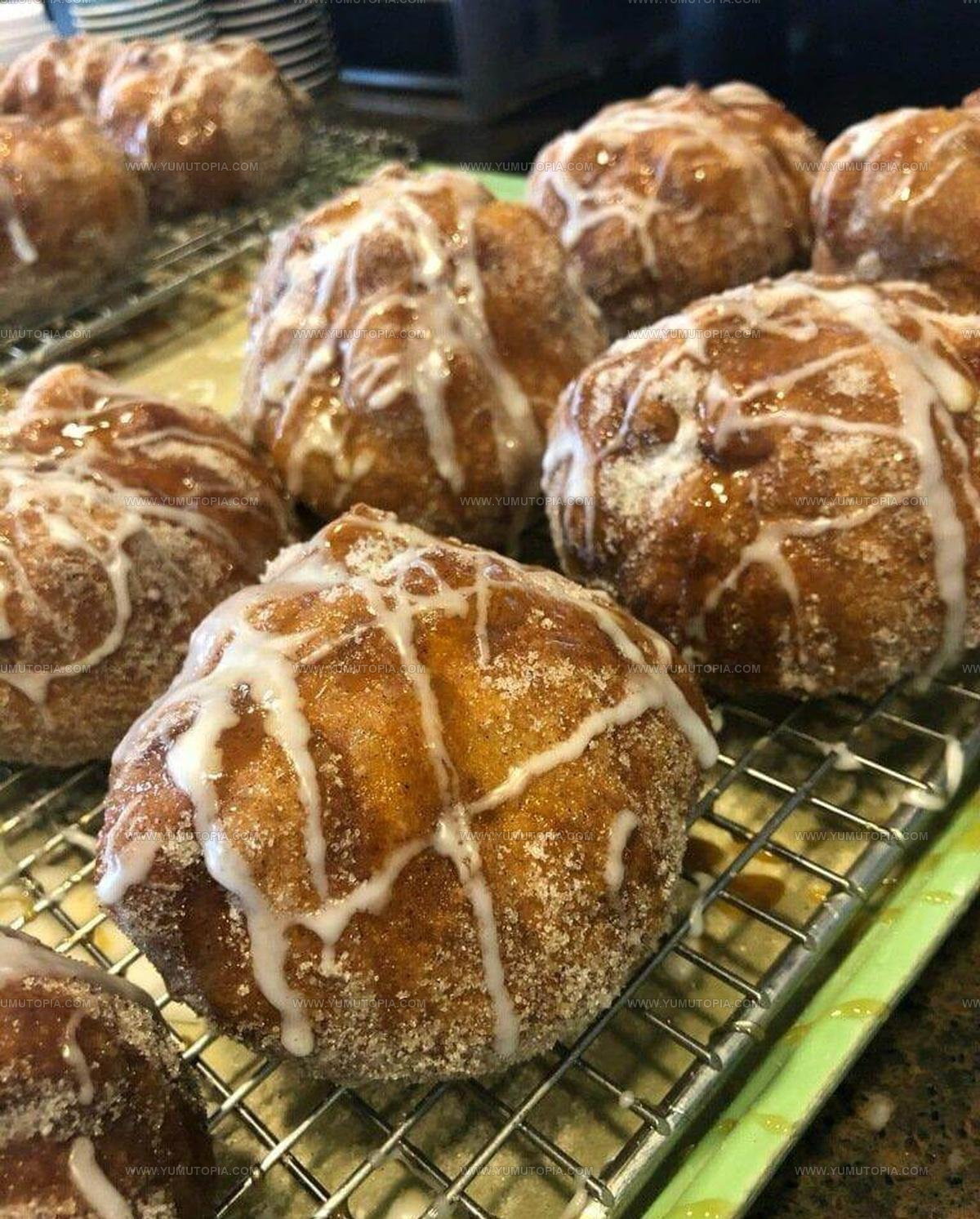 Caramel Apple Pie Bombs Recipe
