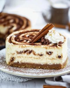 Swirl-Filled Cinnamon Roll Cheesecake Recipe