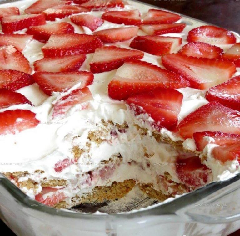 Strawberry Cream Cheese Icebox Cake Recipe