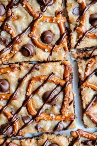 Pretzel Chocolate Chip Bars Recipe