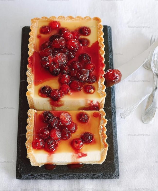 Step-by-Step Method for Eggnog Flan Pie