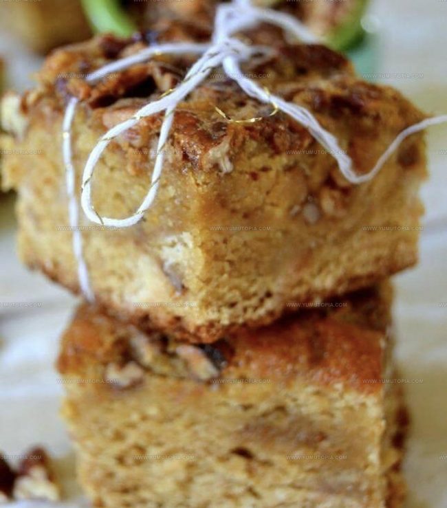 What Makes Pecan Pie Blondies So Satisfying